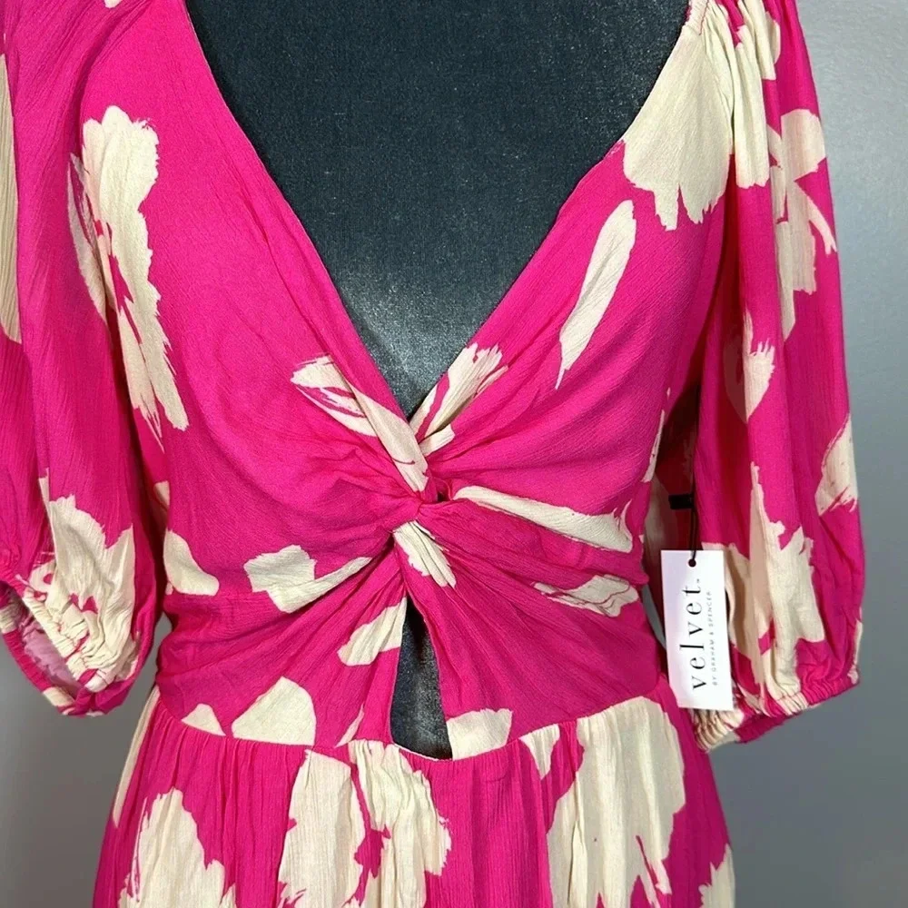 Velvet by Graham & Spencer Makena Twist Front Printed Dress NWT Size Medium - Picture 14 of 14